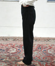 画像をギャラリービューアに読み込む, BUCKLE BACK TROUSERS