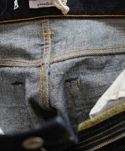 画像をギャラリービューアに読み込む, HIGH RISE SELVEDGE DENIM PANTS